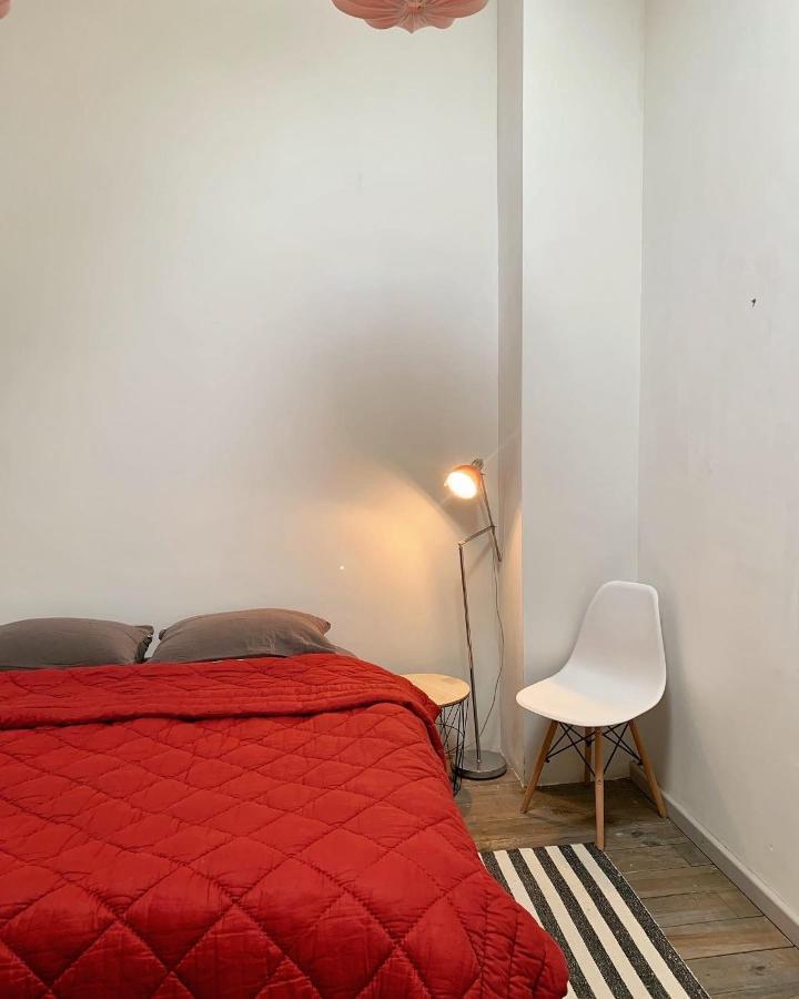 Suite Familiale- Deux Chambres Saint-Meme-les-Carrieres Exteriör bild
